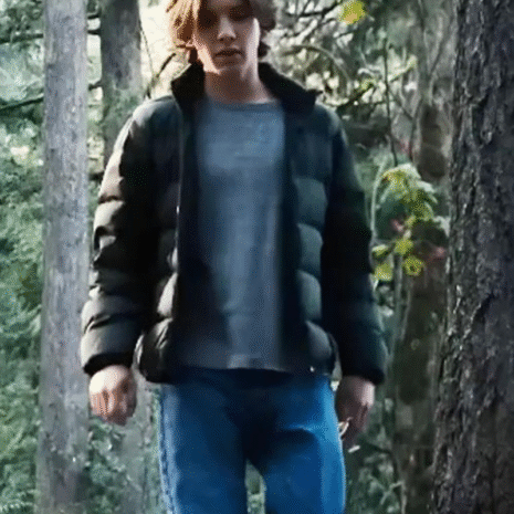 Craig-Riley-Tracker-Season-01-Tv-Series-2024-Oscar-Chark-Black-Puffer-Jacket.png
