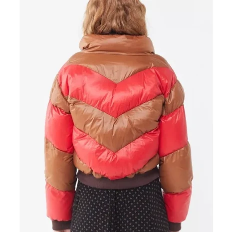 Izzy-Lisko-Home-Before-Dark-SO2-Brown-and-Red-Puffer-Jacket.webp Izzy-Lisko-Home-Before-Dark-SO2-Brown-and-Red-Puffer-Jacket.webp