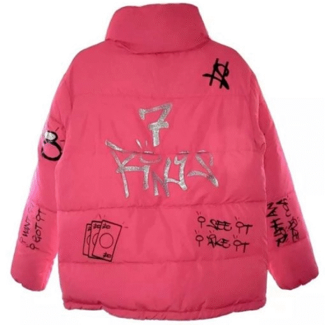ariana-grande-7-rings-pink-puffer-jacket1.png ariana-grande-7-rings-pink-puffer-jacket1.png