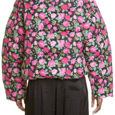 balenciaga-rose-print-nylon-cocoon-puffer-jacket3.jpeg balenciaga-rose-print-nylon-cocoon-puffer-jacket3.jpeg