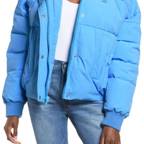 levis-womens-puffer-jacket.jpeg