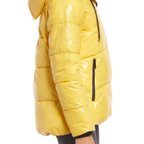 sam-edelman-water-repellent-puffer-jacket1.jpeg sam-edelman-water-repellent-puffer-jacket1.jpeg