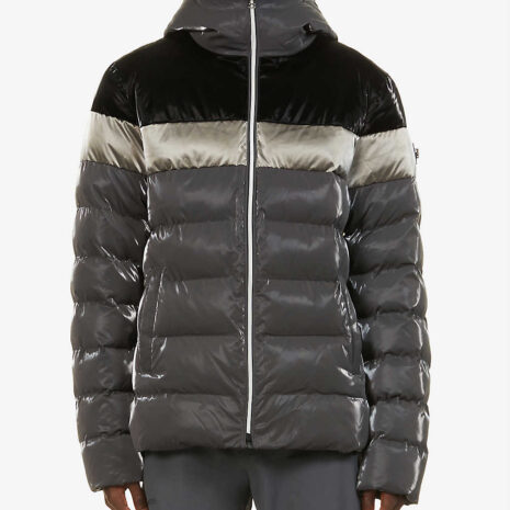 woodpecker-sparrow-brand-patch-shell-hooded-jacket1.jpg woodpecker-sparrow-brand-patch-shell-hooded-jacket1.jpg